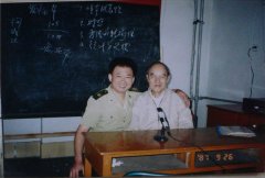 96年贺博士与中国中西医男科学术会主席探讨男科良方